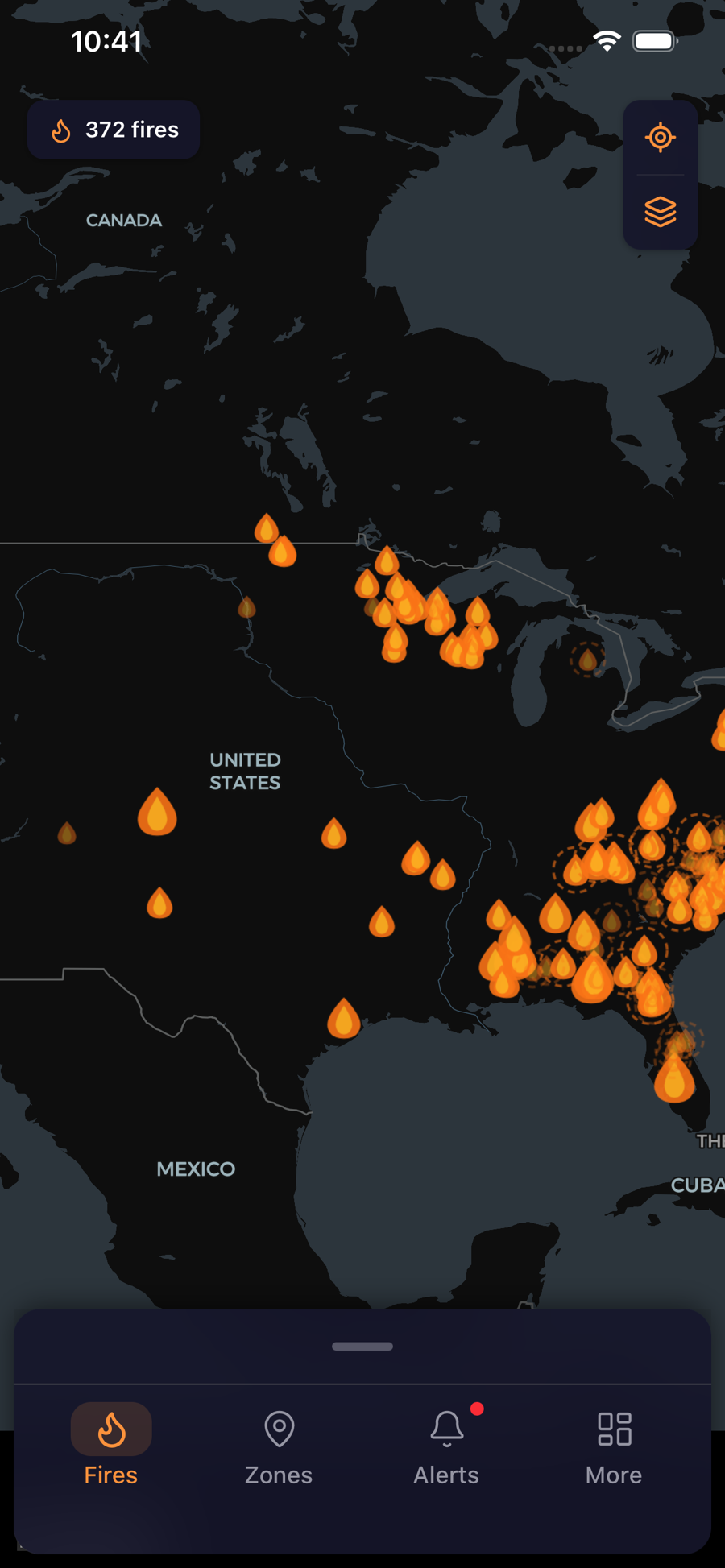 WildFireVantage app showing the live map of active wildfires across the U.S.